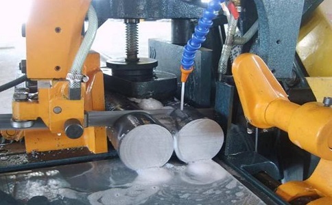 乐至卧式带锯床的送料方式有哪几种？